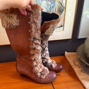 Brako leather boots 39 size 9 almost new condition  only ever been tried on